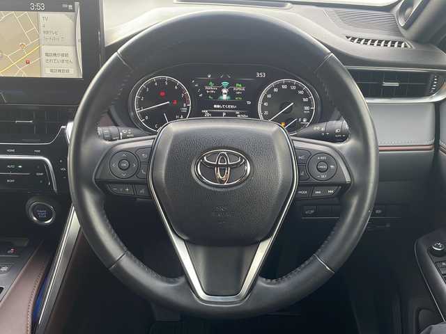 トヨタ ハリアー Z 三重県 2020(令2)年 4.7万km ホワイトパールクリスタルシャイン 純正12.3型ナビ /バックカメラ /JBL /BSM /デジタルインナーミラー /スペアキー /ビルトインETC2.0 /USB給電ポート /パワーバックドア /運転席パワーシート /前後コーナーセンサー /レーダークルーズコントロール/レーンキープアシスト/衝突軽減ブレーキ/革巻きステアリング/ステアリングスイッチ/純正フロアマット/LEDヘッドライト/オートハイビーム/オートライト/ハーフレザーシート/電動格納ミラー/禁煙車