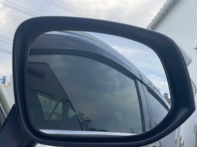 トヨタ ハリアー Z 三重県 2020(令2)年 4.7万km ホワイトパールクリスタルシャイン 純正12.3型ナビ /バックカメラ /JBL /BSM /デジタルインナーミラー /スペアキー /ビルトインETC2.0 /USB給電ポート /パワーバックドア /運転席パワーシート /前後コーナーセンサー /レーダークルーズコントロール/レーンキープアシスト/衝突軽減ブレーキ/革巻きステアリング/ステアリングスイッチ/純正フロアマット/LEDヘッドライト/オートハイビーム/オートライト/ハーフレザーシート/電動格納ミラー/禁煙車