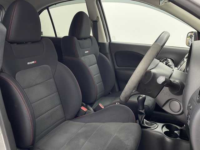 日産 マーチ ニスモS 栃木県 2019(平31)年 0.9万km ブリリアントシルバー Panasonicポータブルナビ/（CN-G710D）/純正オーディオ/　AUX/AM/FM/ドライブレコーダー前後/横滑り防止装置/AUTOエアコン/純正ドアバイザー/純正フロアマット