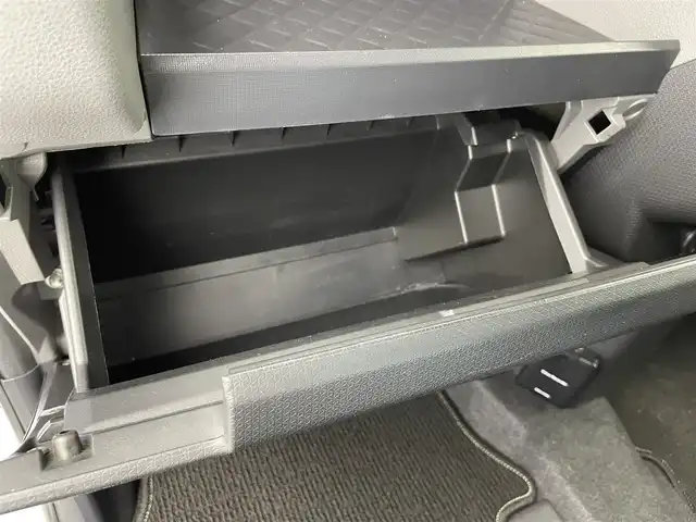 ダイハツ タント カスタム X セレクション 富山県 2020(令2)年 5.3万km シャイニングホワイトパール 純正ナビ（ＣＤ　ＤＶＤ　ｂｌｕｅｔｏｏｔｈ）　/フルセグTV/バックカメラ　/前後コーナーセンサー　/スマートアシスト（衝突軽減ブレーキ）　/前ドラレコ（DRN-H70N）　/両側パワースライドドア　/運転席ロングスライド/オートライト　/ＬＥＤヘッドライト　/フォグ/ハーフレザー調シート/前席シートヒーター/スマートキー/プッシュスタート/横滑防止装置/純正マット/保証書、取説/スペアキー