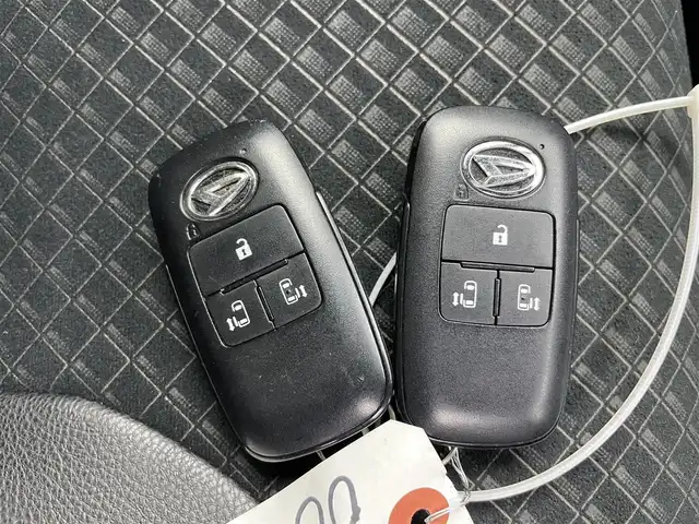 ダイハツ タント カスタム X セレクション 富山県 2020(令2)年 5.3万km シャイニングホワイトパール 純正ナビ（ＣＤ　ＤＶＤ　ｂｌｕｅｔｏｏｔｈ）　/フルセグTV/バックカメラ　/前後コーナーセンサー　/スマートアシスト（衝突軽減ブレーキ）　/前ドラレコ（DRN-H70N）　/両側パワースライドドア　/運転席ロングスライド/オートライト　/ＬＥＤヘッドライト　/フォグ/ハーフレザー調シート/前席シートヒーター/スマートキー/プッシュスタート/横滑防止装置/純正マット/保証書、取説/スペアキー