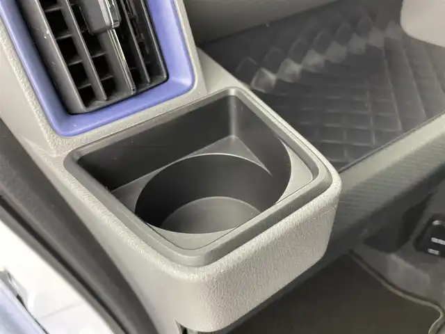 ダイハツ タント カスタム X セレクション 富山県 2020(令2)年 5.3万km シャイニングホワイトパール 純正ナビ（ＣＤ　ＤＶＤ　ｂｌｕｅｔｏｏｔｈ）　/フルセグTV/バックカメラ　/前後コーナーセンサー　/スマートアシスト（衝突軽減ブレーキ）　/前ドラレコ（DRN-H70N）　/両側パワースライドドア　/運転席ロングスライド/オートライト　/ＬＥＤヘッドライト　/フォグ/ハーフレザー調シート/前席シートヒーター/スマートキー/プッシュスタート/横滑防止装置/純正マット/保証書、取説/スペアキー