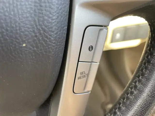 ホンダ インスパイア 千葉県 2011(平23)年 2.5万km ホワイトオーキッドパール ユーザー買取車両/純正メーカーナビ/・ワンセグ/BT/DVD/CD/AUX/バックカメラ/ステアリングスイッチ/ETC/クルーズコントロール/キーレスエントリー/レザーシート/シートヒーター(D/N席)/ハロゲンヘッドライト/オートライト/フォグライト/純正フロアマット/純正17インチAW