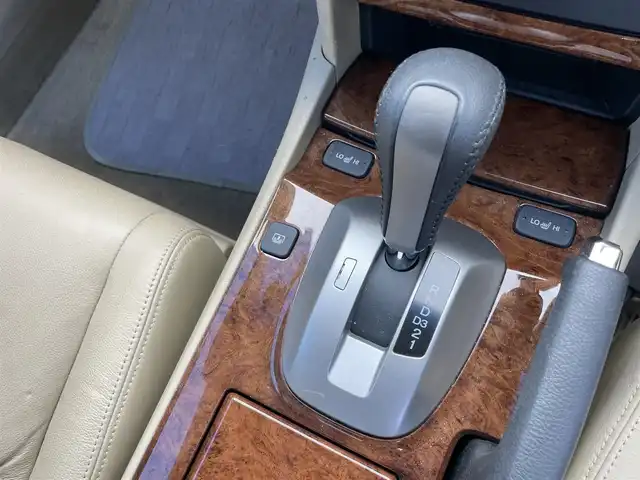 ホンダ インスパイア 千葉県 2011(平23)年 2.5万km ホワイトオーキッドパール ユーザー買取車両/純正メーカーナビ/・ワンセグ/BT/DVD/CD/AUX/バックカメラ/ステアリングスイッチ/ETC/クルーズコントロール/キーレスエントリー/レザーシート/シートヒーター(D/N席)/ハロゲンヘッドライト/オートライト/フォグライト/純正フロアマット/純正17インチAW