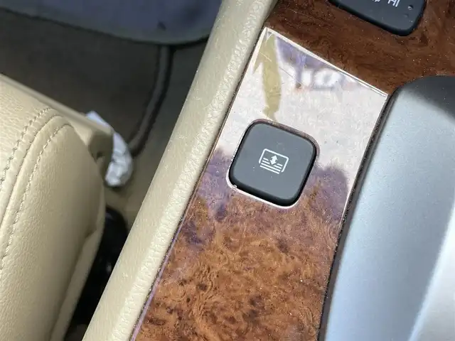 ホンダ インスパイア 千葉県 2011(平23)年 2.5万km ホワイトオーキッドパール ユーザー買取車両/純正メーカーナビ/・ワンセグ/BT/DVD/CD/AUX/バックカメラ/ステアリングスイッチ/ETC/クルーズコントロール/キーレスエントリー/レザーシート/シートヒーター(D/N席)/ハロゲンヘッドライト/オートライト/フォグライト/純正フロアマット/純正17インチAW