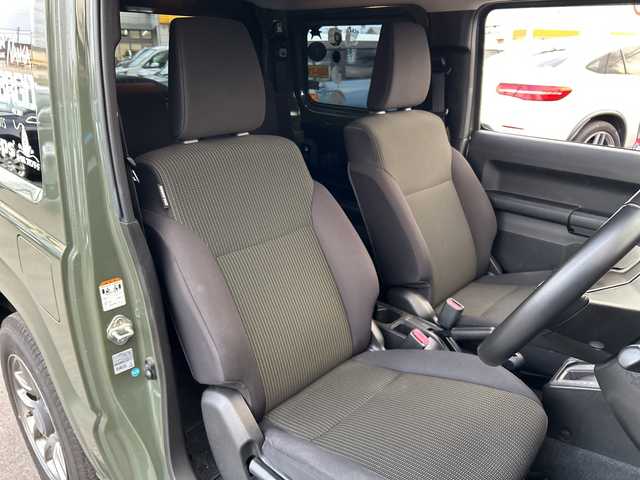 スズキ ジムニー XC 山口県 2020(令2)年 6.5万km ジャングルグリーン 社外ナビ　/　・Ｂｌｕｅｔｏｏｔｈ　/　・バックカメラ　/　・ＳＤ　/　・ＵＳＢ　/　・フルセグＴＶ　/ドライブレコーダー　　/クルコン　/Ｐｉｏｎｅｅｒスピーカー　/シートヒーター　/純正１６インチＡＷ　/レーンキープアシスト　/純正フロアマット/ルーフレール
