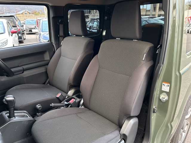 スズキ ジムニー XC 山口県 2020(令2)年 6.5万km ジャングルグリーン 社外ナビ　/　・Ｂｌｕｅｔｏｏｔｈ　/　・バックカメラ　/　・ＳＤ　/　・ＵＳＢ　/　・フルセグＴＶ　/ドライブレコーダー　　/クルコン　/Ｐｉｏｎｅｅｒスピーカー　/シートヒーター　/純正１６インチＡＷ　/レーンキープアシスト　/純正フロアマット/ルーフレール