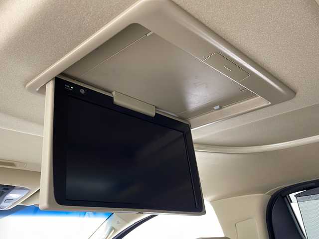 トヨタ アルファードハイブリット G Fパッケージ 大阪府 2023(令5)年 4.6万km ホワイトパールクリスタルシャイン ツインムーンルーフ/１２．１型後席モニター/純正９型ＤＡナビ/デジタルミラー/バックカメラ/ドライブレコーダー/ETC/ＴｏｙｏｔａＳａｆｅｔｙＳｅｎｓｅ/・プリクラッシュセーフティ/・レーントレーシングアシスト/・レーダークルーズコントロール/・ロードサインアシスト/・アダプティブハイビームシステム/ブラインドスポットモニター/パワーバックドア/両側パワースライドドア/メモリシート/シートヒーター/シートクーラー/ステアリングヒーター/パワーシート/純正AW/スペアキー/純正フロアマット