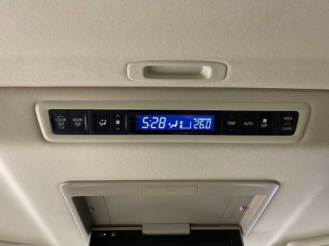 トヨタ アルファードハイブリット G Fパッケージ 大阪府 2023(令5)年 4.6万km ホワイトパールクリスタルシャイン ツインムーンルーフ/１２．１型後席モニター/純正９型ＤＡナビ/デジタルミラー/バックカメラ/ドライブレコーダー/ETC/ＴｏｙｏｔａＳａｆｅｔｙＳｅｎｓｅ/・プリクラッシュセーフティ/・レーントレーシングアシスト/・レーダークルーズコントロール/・ロードサインアシスト/・アダプティブハイビームシステム/ブラインドスポットモニター/パワーバックドア/両側パワースライドドア/メモリシート/シートヒーター/シートクーラー/ステアリングヒーター/パワーシート/純正AW/スペアキー/純正フロアマット