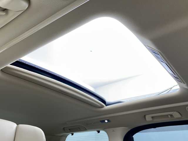 トヨタ アルファードハイブリット G Fパッケージ 大阪府 2023(令5)年 4.6万km ホワイトパールクリスタルシャイン ツインムーンルーフ/１２．１型後席モニター/純正９型ＤＡナビ/デジタルミラー/バックカメラ/ドライブレコーダー/ETC/ＴｏｙｏｔａＳａｆｅｔｙＳｅｎｓｅ/・プリクラッシュセーフティ/・レーントレーシングアシスト/・レーダークルーズコントロール/・ロードサインアシスト/・アダプティブハイビームシステム/ブラインドスポットモニター/パワーバックドア/両側パワースライドドア/メモリシート/シートヒーター/シートクーラー/ステアリングヒーター/パワーシート/純正AW/スペアキー/純正フロアマット