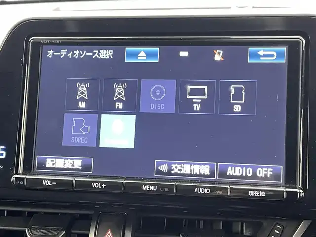 トヨタ Ｃ－ＨＲ G 熊本県 2017(平29)年 8.3万km ブラックマイカ 純正9インチナビNSZT-Y66T/DVD再生/Bluetooth/バックカメラ　/前方ドラレコ　/ＥＴＣ　/レザーシート/前席シートヒーター　/衝突軽減ブレーキ/クルーズコントロール/オートマチックハイビーム/スマートキー　/プッシュスタート　/ＬＥＤヘッドライト　/純正フロアマット