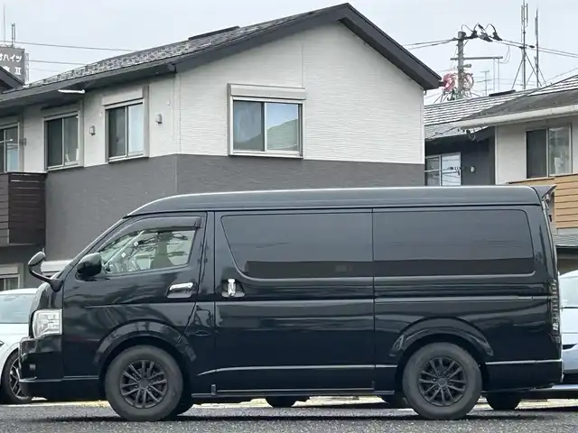 トヨタ ハイエース GL 宮城県 2013(平25)年 8.7万km ブラックマイカ /社外ナビ（DISC、SD、FM、AM、ワンセグ）//ベントルーバーバイザー　//社外フリップダウンモニター//デジタルバックミラー//ドライブレコーダー//片側パワースライドドア//エンジンスターター//ドアバイザー運転席・助手席//全席社外シートカバー//サマータイヤ//外付け社外スピーカー//アシストグリップ社外//ネックパッド