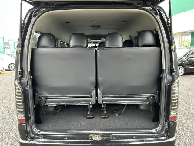 トヨタ ハイエース GL 宮城県 2013(平25)年 8.7万km ブラックマイカ /社外ナビ（DISC、SD、FM、AM、ワンセグ）//ベントルーバーバイザー　//社外フリップダウンモニター//デジタルバックミラー//ドライブレコーダー//片側パワースライドドア//エンジンスターター//ドアバイザー運転席・助手席//全席社外シートカバー//サマータイヤ//外付け社外スピーカー//アシストグリップ社外//ネックパッド