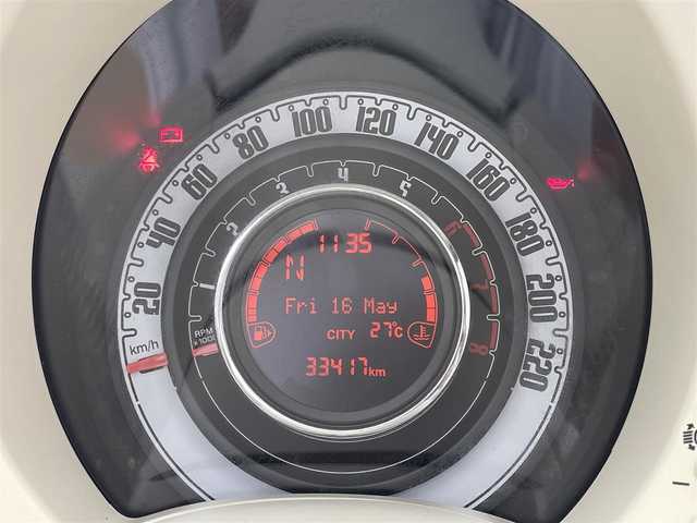 フィアット ５００Ｃ 1．2 ポップ 滋賀県 2015(平27)年 3.4万km 赤 禁煙車/純正オーディオ/（CD）/電動オープン/ETC/リアソナー/革巻きステアリング/ステアリングリモコン/レザー調シートカバー/純正フロアマット/純正アルミホイール/リモコンキー