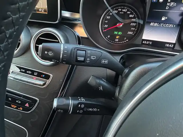 メルセデス・ベンツ Ｃ１８０ ワゴン スポーツ 岡山県 2015(平27)年 3.6万km イリジウムシルバー 純正8.4インチワイドディスプレイCOMANDシステムナビ/フルセグTV、CD、DVD、Bluetooth、AM、FM/バックカメラ/クルーズコントロール/パワーシート/前席シートヒーター/レーダーセーフティパッケージ/・BASプラス/・リアCPA/・PRE-SAFEブレーキ/・アクティブブラインドスポットアシスト/・アクティブレーンキーピングアシスト/アクティブパーキングアシスト/クラッシュセンサー/AMGスポークアルミホイール/パドルシフト/ヘッドアップディスプレイ