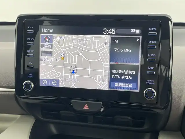 トヨタ ヤリス Z 道央・札幌 2020(令2)年 2.6万km ホワイトパールクリスタルシャイン ・４WD/・純正メモリナビ/　BT／USB／CD／DVD／フルセグ/・社外前後ドライブレコーダー/・純正ビルトインETC2.0/・バックカメラ/・レーダークルーズコントロール/・プリクラッシュセーフティ/・レーントレーシングアシスト/・クリアランスソナー/・パーキングサポートブレーキ/・ロードサインアシスト/・前席シートヒーター/・純正フロアマット/・社外スタッドレス14インチAW/・LEDヘッドライト/・オートライト/・オートマチックハイビーム/・プッシュスタート/・スマートキー×2