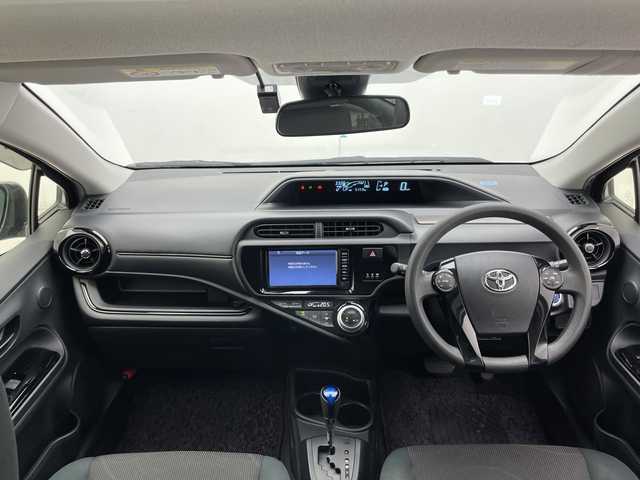 トヨタ アクア S スタイルブラック 千葉県 2017(平29)年 5.2万km ダークブルーマイカ 衝突軽減/純正ナビ/バックカメラ/ドラレコ/純正ＳＤナビゲーション/バックカメラ/ドライブレコーダー/プッシュスタート/スマートキー/スペアキー/オートライト/ＬＥＤライト/フォグライト/ＥＴＣ/純正フロアマット