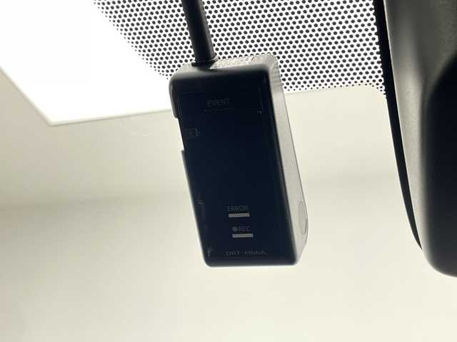 トヨタ アクア S スタイルブラック 千葉県 2017(平29)年 5.2万km ダークブルーマイカ 衝突軽減/純正ナビ/バックカメラ/ドラレコ/純正ＳＤナビゲーション/バックカメラ/ドライブレコーダー/プッシュスタート/スマートキー/スペアキー/オートライト/ＬＥＤライト/フォグライト/ＥＴＣ/純正フロアマット