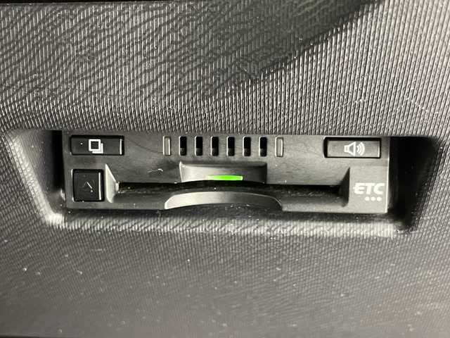 トヨタ アクア S スタイルブラック 千葉県 2017(平29)年 5.2万km ダークブルーマイカ 衝突軽減/純正ナビ/バックカメラ/ドラレコ/純正ＳＤナビゲーション/バックカメラ/ドライブレコーダー/プッシュスタート/スマートキー/スペアキー/オートライト/ＬＥＤライト/フォグライト/ＥＴＣ/純正フロアマット