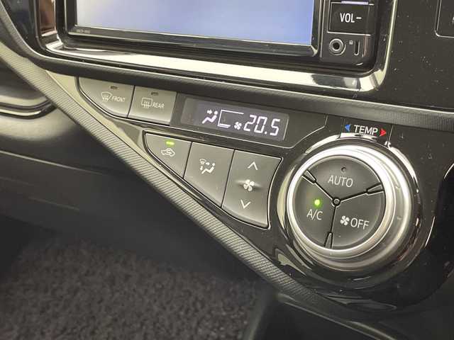 トヨタ アクア S スタイルブラック 千葉県 2017(平29)年 5.2万km ダークブルーマイカ 衝突軽減/純正ナビ/バックカメラ/ドラレコ/純正ＳＤナビゲーション/バックカメラ/ドライブレコーダー/プッシュスタート/スマートキー/スペアキー/オートライト/ＬＥＤライト/フォグライト/ＥＴＣ/純正フロアマット