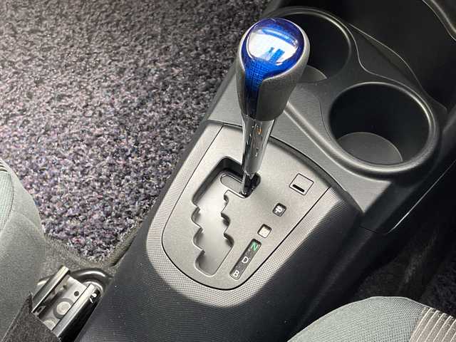 トヨタ アクア S スタイルブラック 千葉県 2017(平29)年 5.2万km ダークブルーマイカ 衝突軽減/純正ナビ/バックカメラ/ドラレコ/純正ＳＤナビゲーション/バックカメラ/ドライブレコーダー/プッシュスタート/スマートキー/スペアキー/オートライト/ＬＥＤライト/フォグライト/ＥＴＣ/純正フロアマット