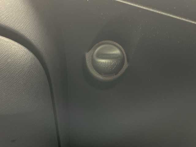 トヨタ アクア S スタイルブラック 千葉県 2017(平29)年 5.2万km ダークブルーマイカ 衝突軽減/純正ナビ/バックカメラ/ドラレコ/純正ＳＤナビゲーション/バックカメラ/ドライブレコーダー/プッシュスタート/スマートキー/スペアキー/オートライト/ＬＥＤライト/フォグライト/ＥＴＣ/純正フロアマット