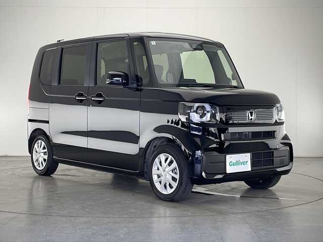 ホンダ Ｎ ＢＯＸ 宮崎県 2024(令6)年 0.1万km クリスタルブラックパール 禁煙車/バックカメラ/片側パワースライドドア/ホンダセンシング/・衝突軽減ブレーキ（CMBS）/・先行車発進お知らせ機能/・歩行者事故低減ステアリング/・路外逸脱抑制機能/・標識認識機能/・渋滞追従機能付アダプティブクルーズコントロール（ACC）/・車線維持支援システム（LKAS）/・誤発進抑制機能/・後方誤発進抑制機能/・近距離衝突軽減ブレーキ/・急アクセル抑制機能/・パーキングセンサーシステム/・オートハイビーム/電動パーキングブレーキ/オートブレーキホールド/LEDヘッドライト/LEDシーケンシャルターンランプ/リアサンシェード