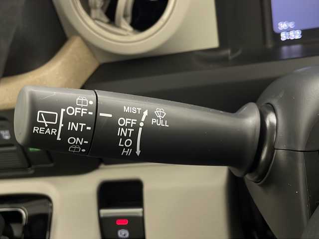 ホンダ Ｎ ＢＯＸ 宮崎県 2024(令6)年 0.1万km クリスタルブラックパール 禁煙車/バックカメラ/片側パワースライドドア/ホンダセンシング/・衝突軽減ブレーキ（CMBS）/・先行車発進お知らせ機能/・歩行者事故低減ステアリング/・路外逸脱抑制機能/・標識認識機能/・渋滞追従機能付アダプティブクルーズコントロール（ACC）/・車線維持支援システム（LKAS）/・誤発進抑制機能/・後方誤発進抑制機能/・近距離衝突軽減ブレーキ/・急アクセル抑制機能/・パーキングセンサーシステム/・オートハイビーム/電動パーキングブレーキ/オートブレーキホールド/LEDヘッドライト/LEDシーケンシャルターンランプ/リアサンシェード