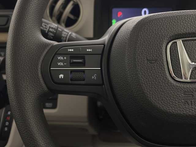 ホンダ Ｎ ＢＯＸ 宮崎県 2024(令6)年 0.1万km クリスタルブラックパール 禁煙車/バックカメラ/片側パワースライドドア/ホンダセンシング/・衝突軽減ブレーキ（CMBS）/・先行車発進お知らせ機能/・歩行者事故低減ステアリング/・路外逸脱抑制機能/・標識認識機能/・渋滞追従機能付アダプティブクルーズコントロール（ACC）/・車線維持支援システム（LKAS）/・誤発進抑制機能/・後方誤発進抑制機能/・近距離衝突軽減ブレーキ/・急アクセル抑制機能/・パーキングセンサーシステム/・オートハイビーム/電動パーキングブレーキ/オートブレーキホールド/LEDヘッドライト/LEDシーケンシャルターンランプ/リアサンシェード