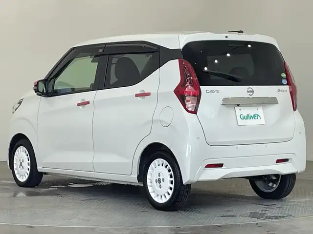 日産 デイズ ボレロ 栃木県 2020(令2)年 3.8万km ホワイトパール 純正ナビ(MM319D-W)/(フルセグTV・Bluetooth・CD・DVD・SD)/全方位カメラ/バックカメラ/衝突軽減ブレーキ/前後コーナーセンサー/前方ドライブレコーダー/ハーフレザーシート/ハロゲンヘッドランプ/オートライト/ETC/アイドリングストップ/ドアバイザー/純正アルミホイール/純正フロアマット/スマートキー/保証書