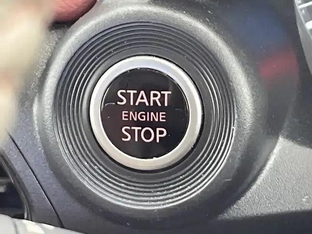 日産 デイズ ボレロ 栃木県 2020(令2)年 3.8万km ホワイトパール 純正ナビ(MM319D-W)/(フルセグTV・Bluetooth・CD・DVD・SD)/全方位カメラ/バックカメラ/衝突軽減ブレーキ/前後コーナーセンサー/前方ドライブレコーダー/ハーフレザーシート/ハロゲンヘッドランプ/オートライト/ETC/アイドリングストップ/ドアバイザー/純正アルミホイール/純正フロアマット/スマートキー/保証書