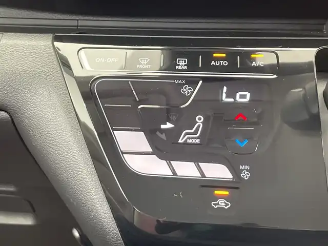 日産 デイズ ボレロ 栃木県 2020(令2)年 3.8万km ホワイトパール 純正ナビ(MM319D-W)/(フルセグTV・Bluetooth・CD・DVD・SD)/全方位カメラ/バックカメラ/衝突軽減ブレーキ/前後コーナーセンサー/前方ドライブレコーダー/ハーフレザーシート/ハロゲンヘッドランプ/オートライト/ETC/アイドリングストップ/ドアバイザー/純正アルミホイール/純正フロアマット/スマートキー/保証書