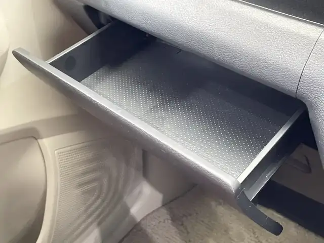 日産 デイズ ボレロ 栃木県 2020(令2)年 3.8万km ホワイトパール 純正ナビ(MM319D-W)/(フルセグTV・Bluetooth・CD・DVD・SD)/全方位カメラ/バックカメラ/衝突軽減ブレーキ/前後コーナーセンサー/前方ドライブレコーダー/ハーフレザーシート/ハロゲンヘッドランプ/オートライト/ETC/アイドリングストップ/ドアバイザー/純正アルミホイール/純正フロアマット/スマートキー/保証書