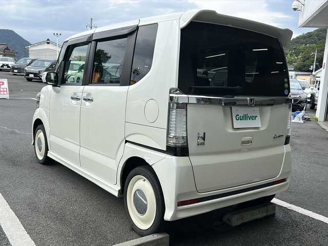 ホンダ Ｎ ＢＯＸ カスタム G 京都府 2013(平25)年 11.4万km プレミアムホワイトパール 社外メモリナビ/フルセグ/USB/DVD再生/バックカメラ/両側パワースライドドア/HIDヘッドライト/スマートキー/ETC/ドライブレコーダー/社外15インチアルミ