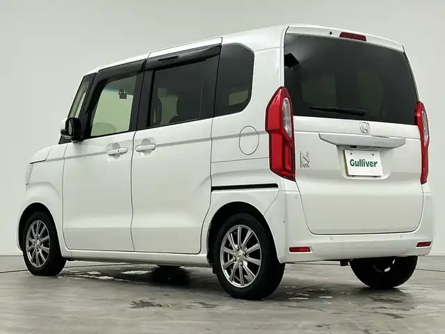 ホンダ Ｎ ＢＯＸ L 三重県 2022(令4)年 2.6万km プラチナホワイトパール /禁煙車 //社外ナビ//Bluetooth/フルセグ/iPod/CD/DVD/AM/FM//前席シートヒーター//アダプティブクルーズコントロール//バックモニター//電動パーキング//片側パワースライドドア//ホンダセンシング//LEDヘッドライト//ドライブレコーダー//衝突軽減ブレーキ//レーンキープアシスト//ETC//社外14インチAW