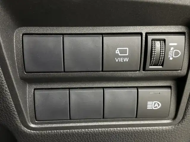 トヨタ ヤリス Z 愛知県 2021(令3)年 3.9万km ブラック 禁煙車/純正8インチナビ/（AM/FM/Bluetooth/USB)/全方位カメラ/トヨタセーフティセンス/・プリクラッシュセーフティ/・レーダークルーズコントロール/・オートマチックハイビーム/・リヤクロストラフィックアラート/・パーキングサポートブレーキ/・クリアランスソナー/・ロードサインアシスト/・レーンディパーチャーアラート/ETC/ドライブレコーダー/シートヒーター/スマートキー/プッシュスタート/LEDヘッドライト/オートライト/フロアマット/横滑り防止装置/電動格納ミラー
