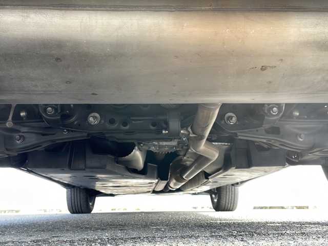 トヨタ ハリアー G 岩手県 2020(令2)年 7.8万km ホワイトパールクリスタルシャイン ＢＳＭ　トヨタセーフティセンス　デジタルミラー　１００Ｖコンセント　純正８型ナビ　バックＣ　Ｂｌｕｅｔｏｏｔｈ　電動リアゲート　ビルトインＥＴＣ　電動シート　ＬＥＤオートライト　純正１８ＡＷ　ドラレコ