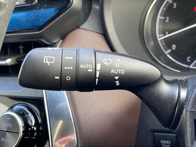 トヨタ ハリアー G 岩手県 2020(令2)年 7.8万km ホワイトパールクリスタルシャイン ＢＳＭ　トヨタセーフティセンス　デジタルミラー　１００Ｖコンセント　純正８型ナビ　バックＣ　Ｂｌｕｅｔｏｏｔｈ　電動リアゲート　ビルトインＥＴＣ　電動シート　ＬＥＤオートライト　純正１８ＡＷ　ドラレコ