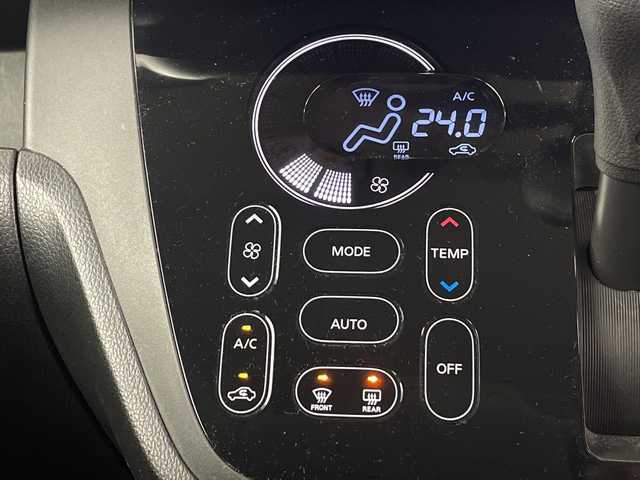 日産 デイズ ルークス X Vセレクション 埼玉県 2016(平28)年 8.8万km クールシルバー 純正ナビ　/全方位カメラ　/両側パワースライドドア　/ＥＴＣ　/前後ドライブレコーダー　/衝突軽減ブレーキ　/横滑り防止措置　/革巻きハンドル　/プッシュスタート　/スマートキー/サーキュレーター　/フロアマット/ドアバイザー