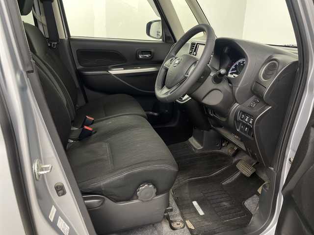 日産 デイズ ルークス X Vセレクション 埼玉県 2016(平28)年 8.8万km クールシルバー 純正ナビ　/全方位カメラ　/両側パワースライドドア　/ＥＴＣ　/前後ドライブレコーダー　/衝突軽減ブレーキ　/横滑り防止措置　/革巻きハンドル　/プッシュスタート　/スマートキー/サーキュレーター　/フロアマット/ドアバイザー