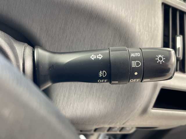 トヨタ プリウス α G 岐阜県 2011(平23)年 7.7万km クリアストリームメタリック 純正メモリーナビ/・(ＴＶ／Ｂｌｕｅｔｏｏｔｈ)　/クルーズコントロール　/エンジンスタートボタン　/ビルトインＥＴＣ　/電格ミラー　/ステアリングリモコン　/ＡＡＣ　/オートライト　/ドライブレコーダー　/スマートキー/純正フロアマット/パワーステアリング/パワーウィンドウ/スマートキー/バックカメラ/純正アルミホイールあり