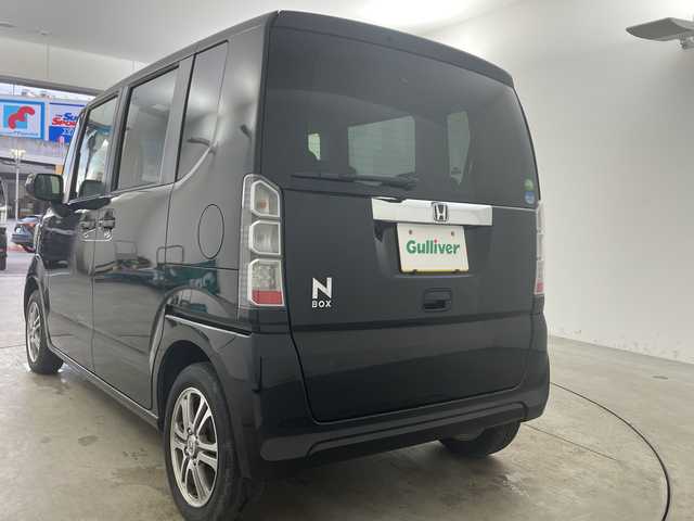 ホンダ Ｎ ＢＯＸ 兵庫県 2015(平27)年 5.7万km スマートブラック ・社外ナビ/TV/DVD/BT/CD/・片側パワースライドドア/・ステアリングリモコン/・ヘッドライトレベライザー/・横滑り防止装置/・ECON/・ウインカーミラー/・合皮シートカバー/・チップアップシート/・ベンチシート/・シートリフター/・スマートキー/・プッシュスタート/・電動格納ミラー/・純正14インチアルミホイール