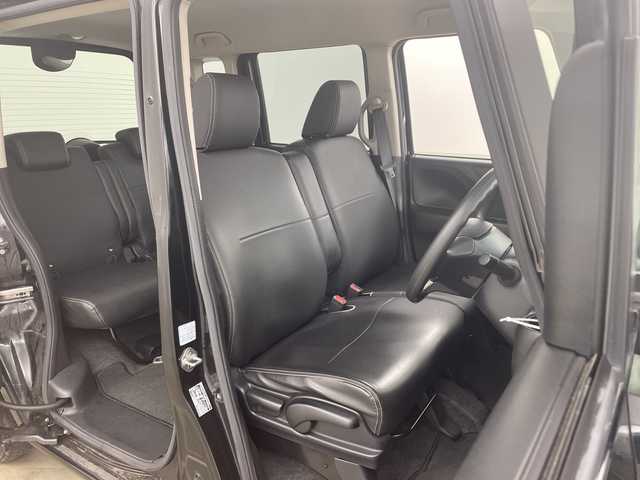 ホンダ Ｎ ＢＯＸ 兵庫県 2015(平27)年 5.7万km スマートブラック ・社外ナビ/TV/DVD/BT/CD/・片側パワースライドドア/・ステアリングリモコン/・ヘッドライトレベライザー/・横滑り防止装置/・ECON/・ウインカーミラー/・合皮シートカバー/・チップアップシート/・ベンチシート/・シートリフター/・スマートキー/・プッシュスタート/・電動格納ミラー/・純正14インチアルミホイール