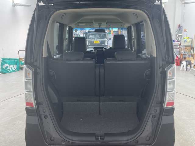 ホンダ Ｎ ＢＯＸ 兵庫県 2015(平27)年 5.7万km スマートブラック ・社外ナビ/TV/DVD/BT/CD/・片側パワースライドドア/・ステアリングリモコン/・ヘッドライトレベライザー/・横滑り防止装置/・ECON/・ウインカーミラー/・合皮シートカバー/・チップアップシート/・ベンチシート/・シートリフター/・スマートキー/・プッシュスタート/・電動格納ミラー/・純正14インチアルミホイール