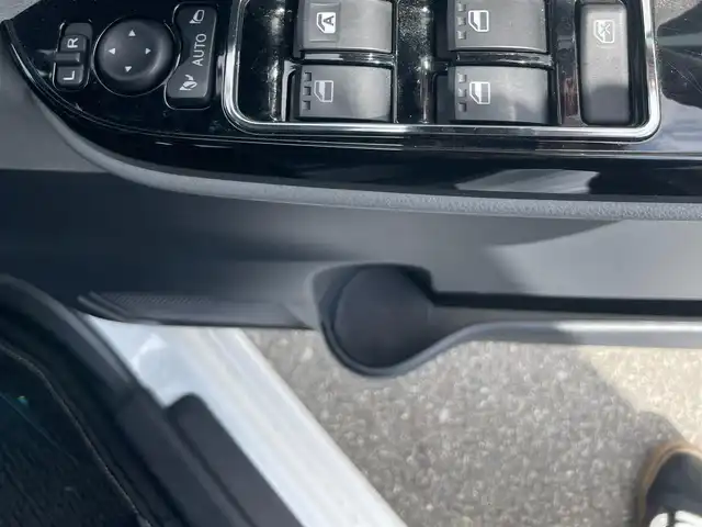 ダイハツ タント カスタム RS セレクション 大阪府 2020(令2)年 6.8万km シャイニングホワイトパール (株)IDOMが運営する【じしゃロン堺店】の自社ローン専用車両になります。/こちらは現金またはオートローンご利用時の価格です。自社ローンご希望の方は別途その旨お申付け下さい