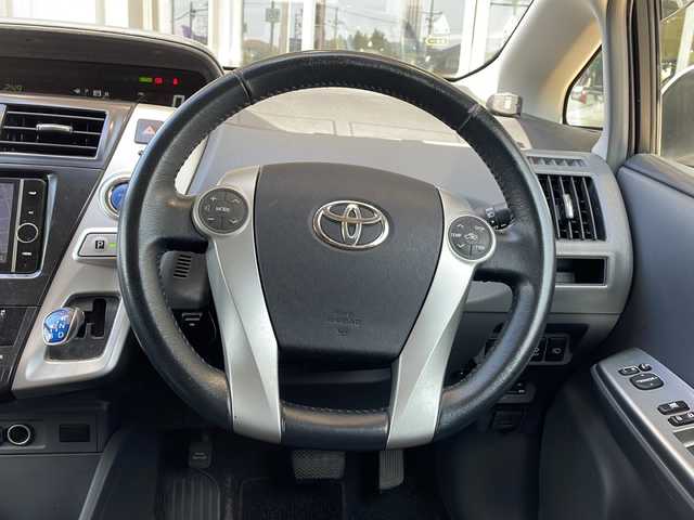 トヨタ プリウス α S ツーリングセレクション 静岡県 2012(平24)年 14.5万km ホワイトパールクリスタルシャイン 純正HDDナビ/・CD/・DVD/・フルセグTV/・Bluetooth/・AM/・FM/主要装備/・バックカメラ/・ビルトインETC/・コーナーセンサー/・ステアリングスイッチ/・オートライト/・LEDヘッドライト/・ヘッドライトウォッシャー/・スマートキー/・プッシュスタート/・純正アルミホイール