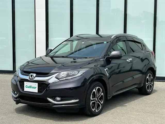 ホンダ ヴェゼル ハイブリッド Z 大阪府 2014(平26)年 4.6万km ルーセブラックM ワンオーナー /純正ナビ/   フルセグTV/CD/Bluetooth/USB/バックモニター/横滑り防止装置/前席シートヒーター/クルーズコントロール/ステアリングスイッチ/パドルシフト/アイドリングストップ/純正17インチアルミホイール/純正フロアマット/プッシュスタート/スマートキー/ルーフレール/ＥＴＣ/ＬＥＤライト/禁煙車