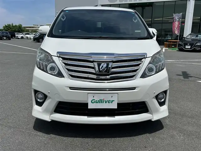 トヨタ アルファード 240S Cパッケージ 奈良県 2013(平25)年 7.1万km ホワイトパールクリスタルシャイン 純正メーカーナビ　/フルセグテレビ　/ｂｌｕｅｔｏｏｔｈ　/バックカメラ　/ビルトインＥＴＣ　/ｕｓｂ入力端子　/電動リアゲート　/パワーシート　/ポジションメモリー/２列目オットマン　/両側パワースライドドア　/コーナーセンサー/ナノイー/カーテンエアバッグ/100v電源/オートライト
