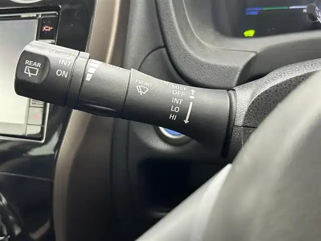 日産 ノート e－パワー メダリスト 熊本県 2018(平30)年 6.2万km ブリリアントホワイトパール 純正ナビ（ＣＤ・ＤＶＤ・フルセグ・ＢＴ・ＳＤ・ｉｐｏｄ・ＵＳＢ）/全周囲カメラ　/社外前方ドライブレコーダー　/ＥＴＣ　/前後クリアランスソナー　/レーダークルーズコントロール　/衝突軽減ブレーキ/エマージェンシーブレーキ/車線逸脱警報/踏み間違い防止アシスト/横滑り防止/ハーフレザーシート/オートライト/フォグライト/スマートキー/プッシュスタート/スペアキー1本/保証書/取扱説明書