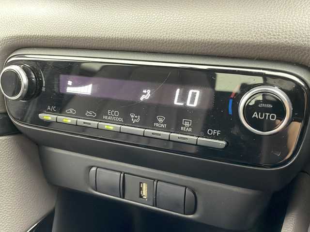 トヨタ ヤリス G 千葉県 2021(令3)年 3.9万km シルバーM トヨタセーフティセンス/・プリクラッシュセーフティ/・オートマチックハイビーム /・レーンディパーチャーアラート（LDA）/・ロードサインアシスト（RSA）/・先行車発進お知らせ機能/クリアランスソナー /純正ディスプレイオーディオ/  AppleCarPlay/AndroidAuto/BT/バックカメラ/ビルトインETC/スマートキー＆プッシュスタート/ヘッドライトレベライザー/電動格納ミラー/クリアランスソナー /純正ディスプレイオーディオ/  AppleCarPlay/AndroidAuto/BT/バックカメラ/ビルトインETC/スマートキー＆プッシュスタート/ヘッドライトレベライザー/ドアバイザー/電動格納ミラー